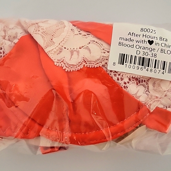 Free People x We Are HAH After Hours Bra Blood Orange Lace Padded Sz 30-38D NWT - Picture 8 of 8